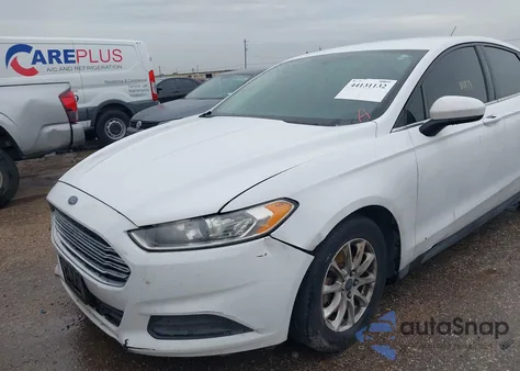 2015 Ford Fusion S from USA, damaged, VIN 1FA6P0G70F5114879